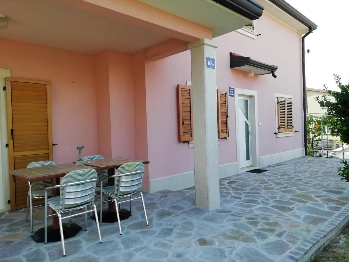 Apartmani Vesna Буйе Екстериор снимка