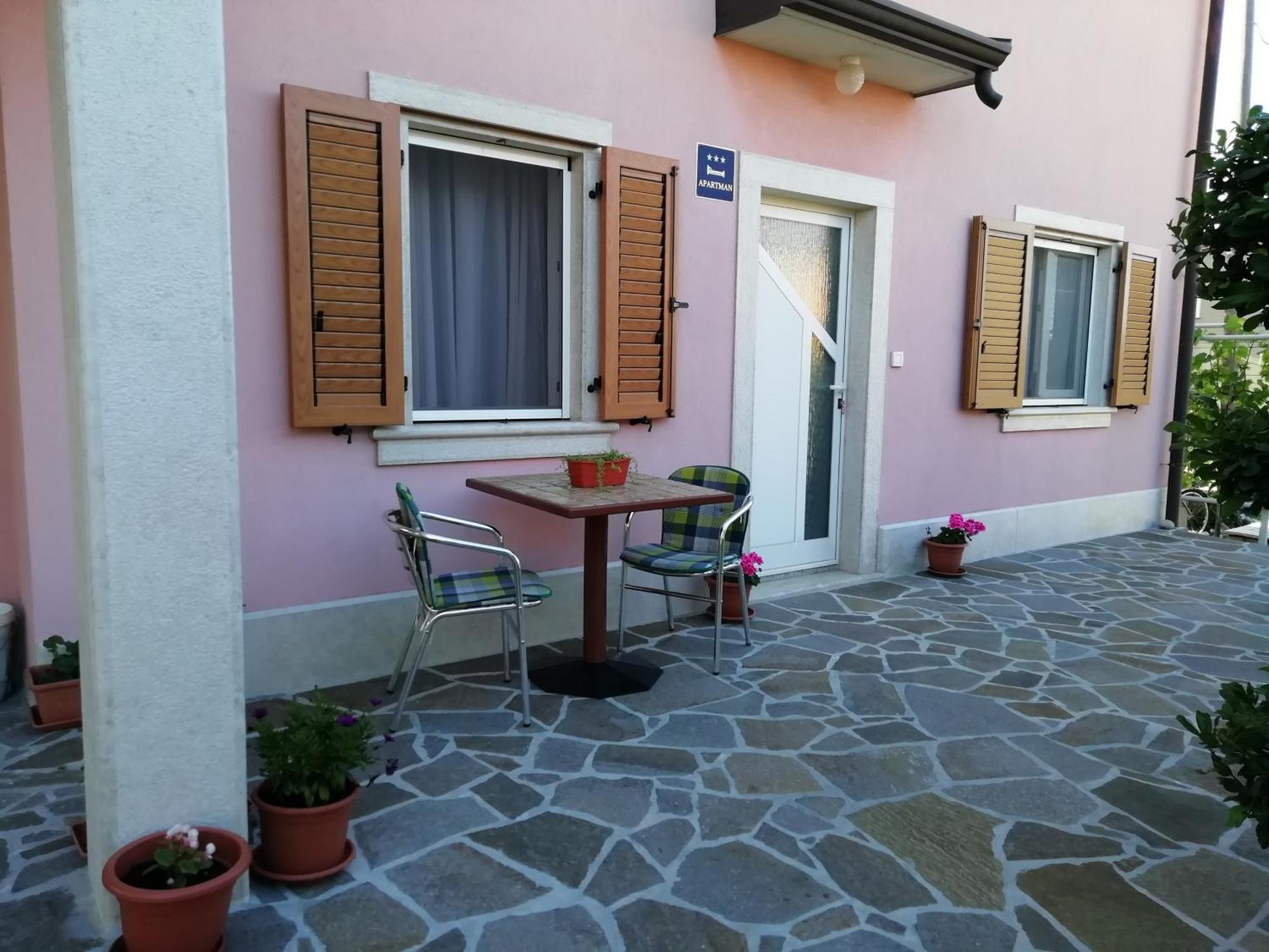 Apartmani Vesna Буйе Екстериор снимка